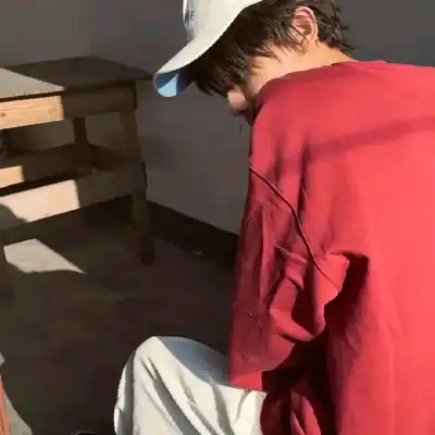 贡曼寒 贡曼寒